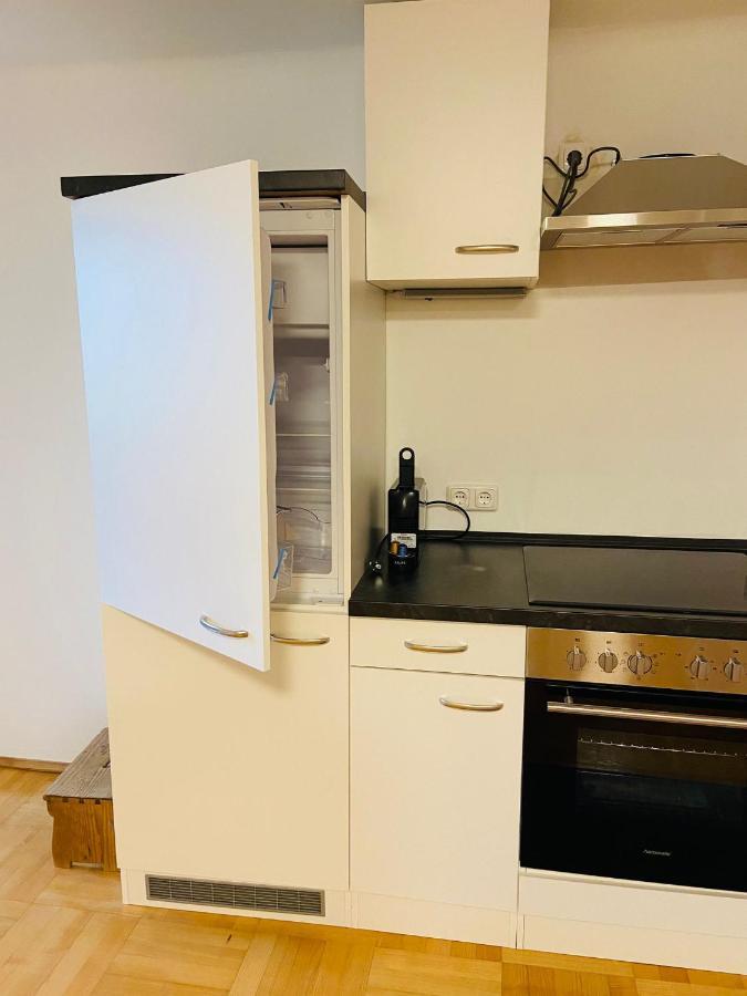 Zentrale Wohnung Gmunden Alte Baeckerei Esterno foto