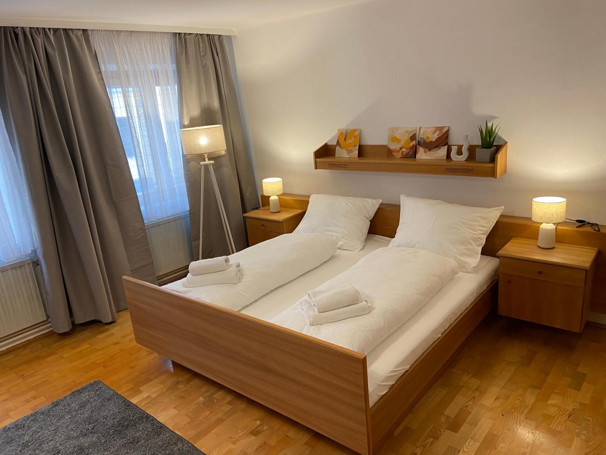 Zentrale Wohnung Gmunden Alte Baeckerei Esterno foto