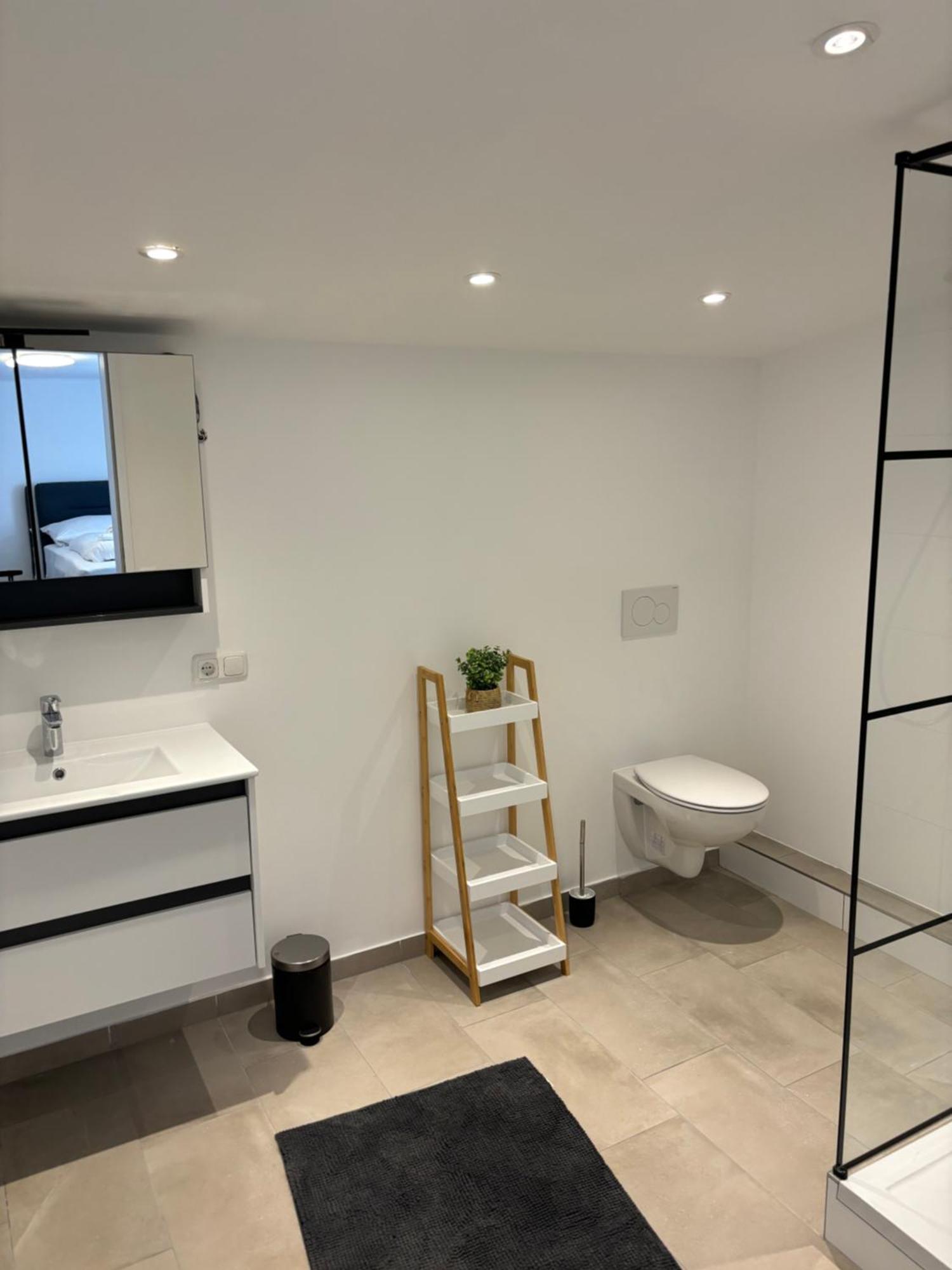 Zentrale Wohnung Gmunden Alte Baeckerei Esterno foto