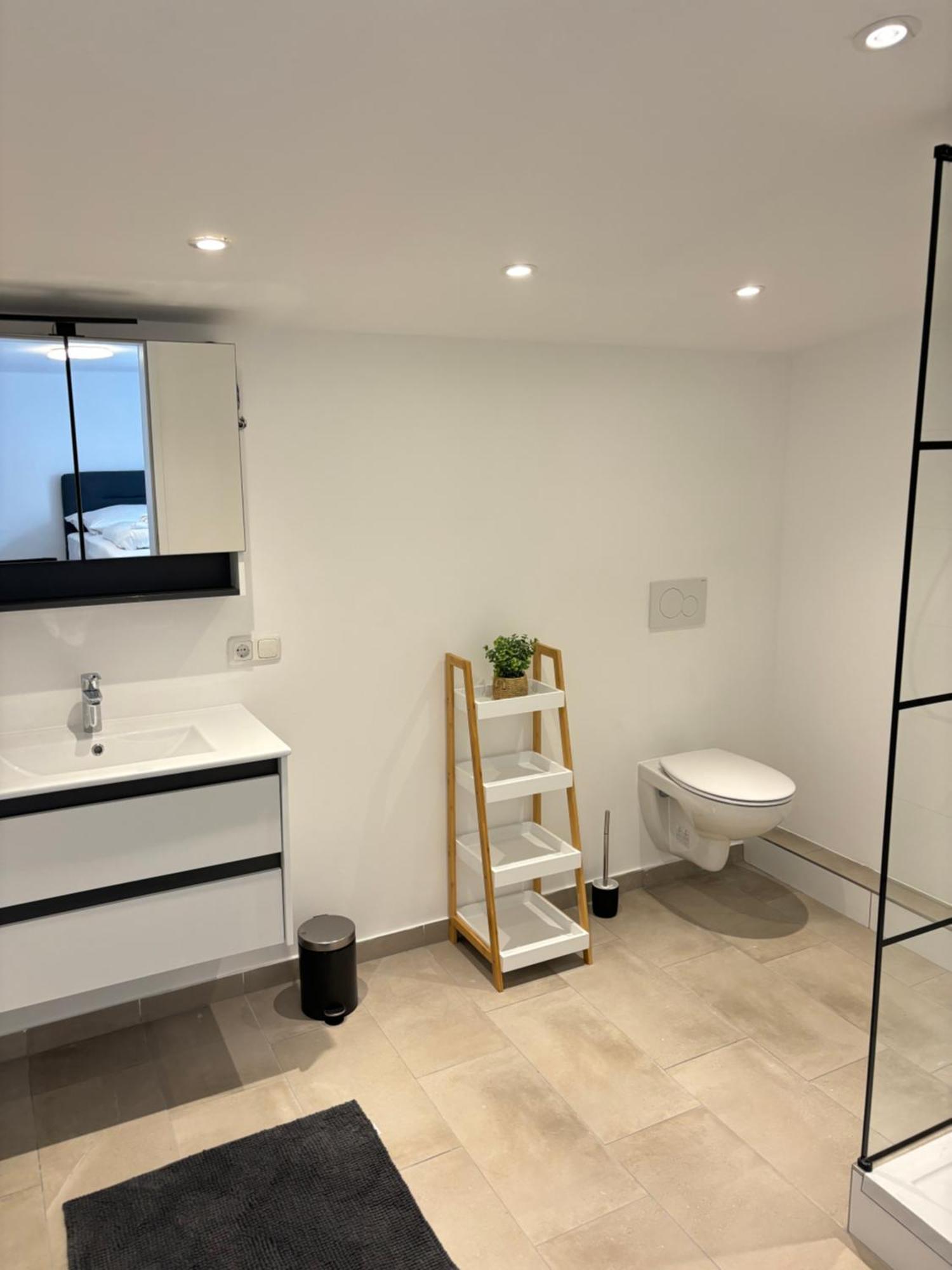 Zentrale Wohnung Gmunden Alte Baeckerei Esterno foto