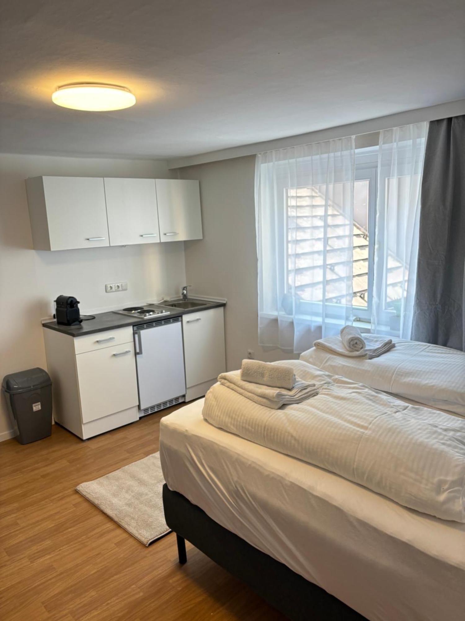 Zentrale Wohnung Gmunden Alte Baeckerei Esterno foto